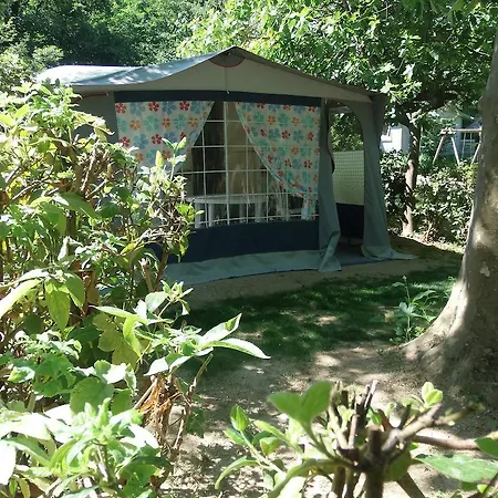 Les Sources Campingplatz 3*