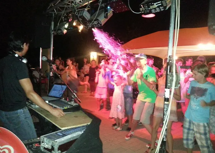 Les Sources Parque de Campismo