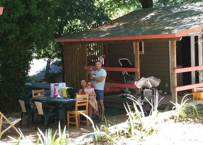 Les Sources Parque de Campismo Saint-Jean-du-Gard